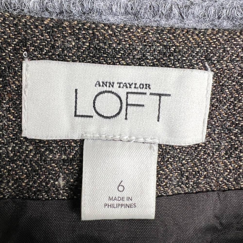 Ann Taylor LOFT Brown Herringbone Wool Blend A-Line Skirt Size 6 Side Zip Lined - Picture 3 of 8